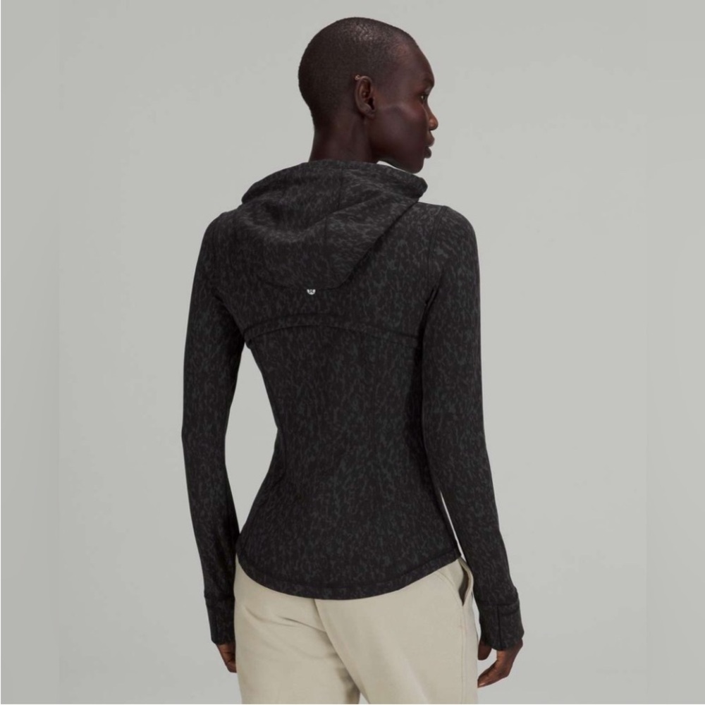 Lululemon Hooded Define Jacket *Nulu in Leopard Camo Deep Coal Multi Size 6 - Picture 2 of 6